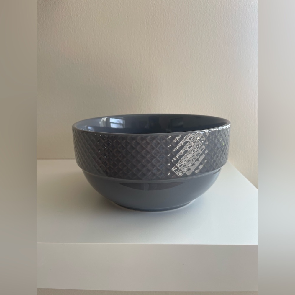 Dark Grey Ribbed Bowl